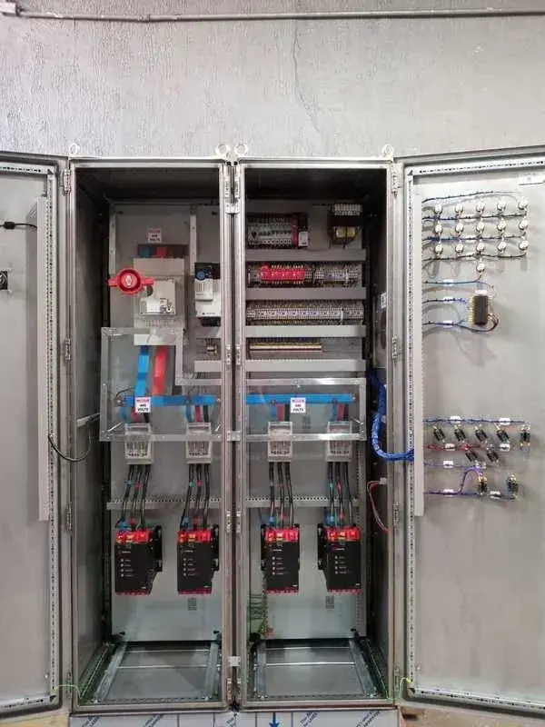 produto-paineis-eletricos-SIECA-003